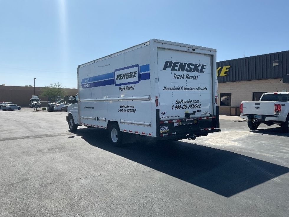 Light Duty Box Truck-Light and Medium Duty Trucks-GMC-2022-Savana G33903-Las Vegas-NV-42,622\n\t\tmiles-$ 45,500 - Image 5