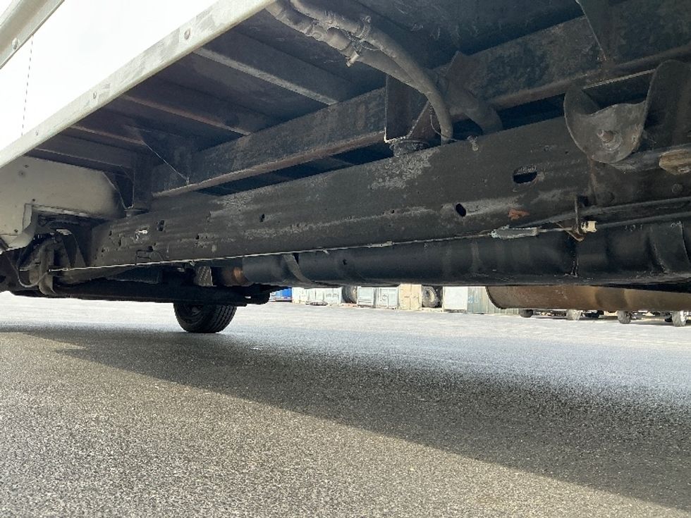 Light Duty Box Truck-Light and Medium Duty Trucks-GMC-2022-Savana G33903-Lexington-KY-96,290\n\t\tmiles-$ 32,500 - Image 5