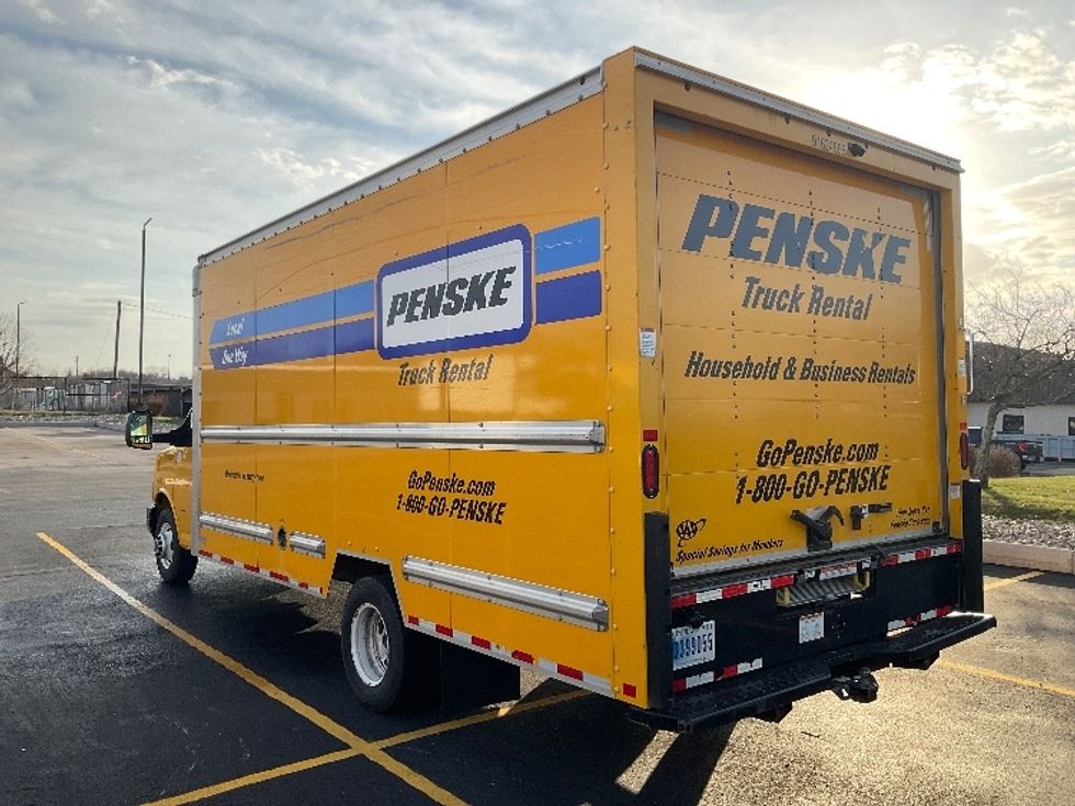 Light Duty Box Truck-Light and Medium Duty Trucks-GMC-2022-Savana G33903-Lexington-KY-96,891\n\t\tmiles-$ 28,000 - Image 6