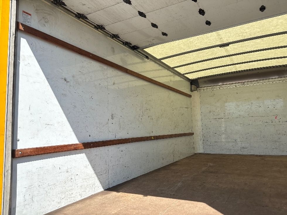 Light Duty Box Truck-Light and Medium Duty Trucks-GMC-2022-Savana G33903-Linden-NJ-76,423\n\t\tmiles-$ 30,750 - Image 11