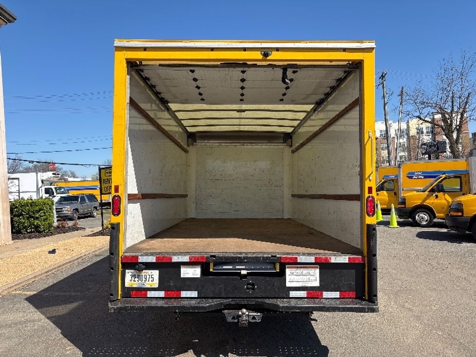 Light Duty Box Truck-Light and Medium Duty Trucks-GMC-2022-Savana G33903-Linden-NJ-76,423\n\t\tmiles-$ 30,750 - Image 8