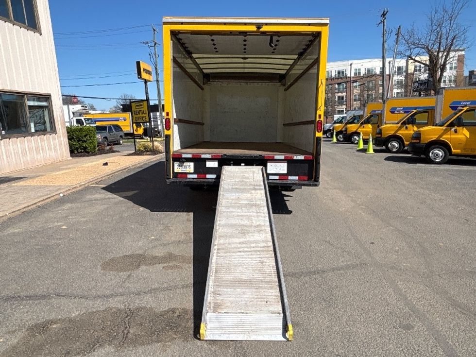 Light Duty Box Truck-Light and Medium Duty Trucks-GMC-2022-Savana G33903-Linden-NJ-76,423\n\t\tmiles-$ 30,750 - Image 9