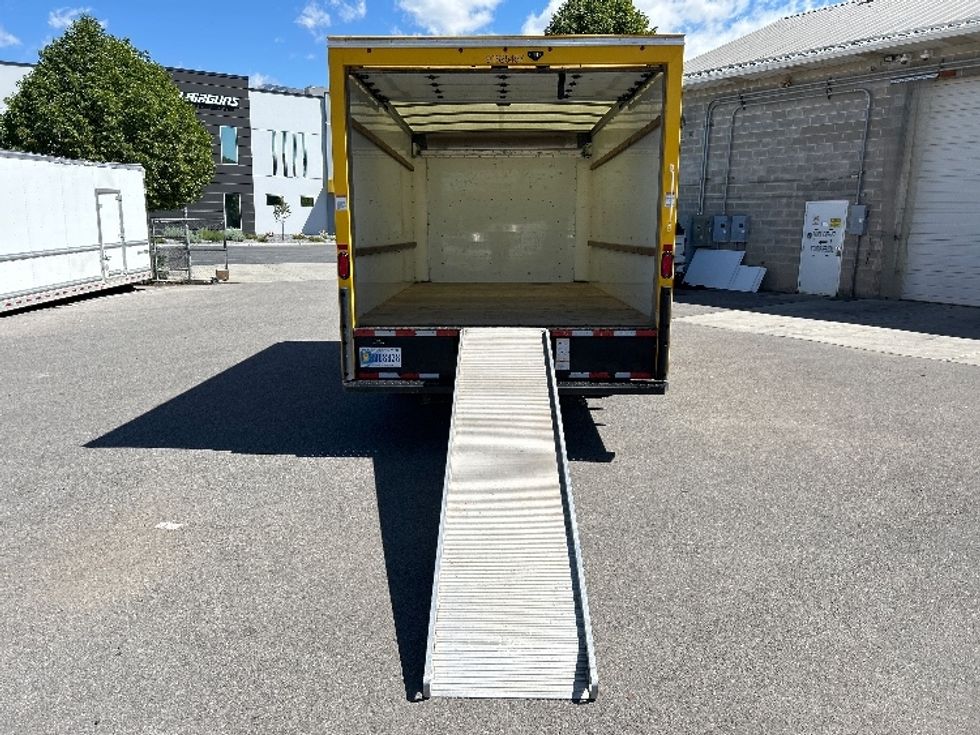 Light Duty Box Truck-Light and Medium Duty Trucks-GMC-2022-Savana G33903-Lindon-UT-103,568\n\t\tmiles-$ 26,750 - Image 9
