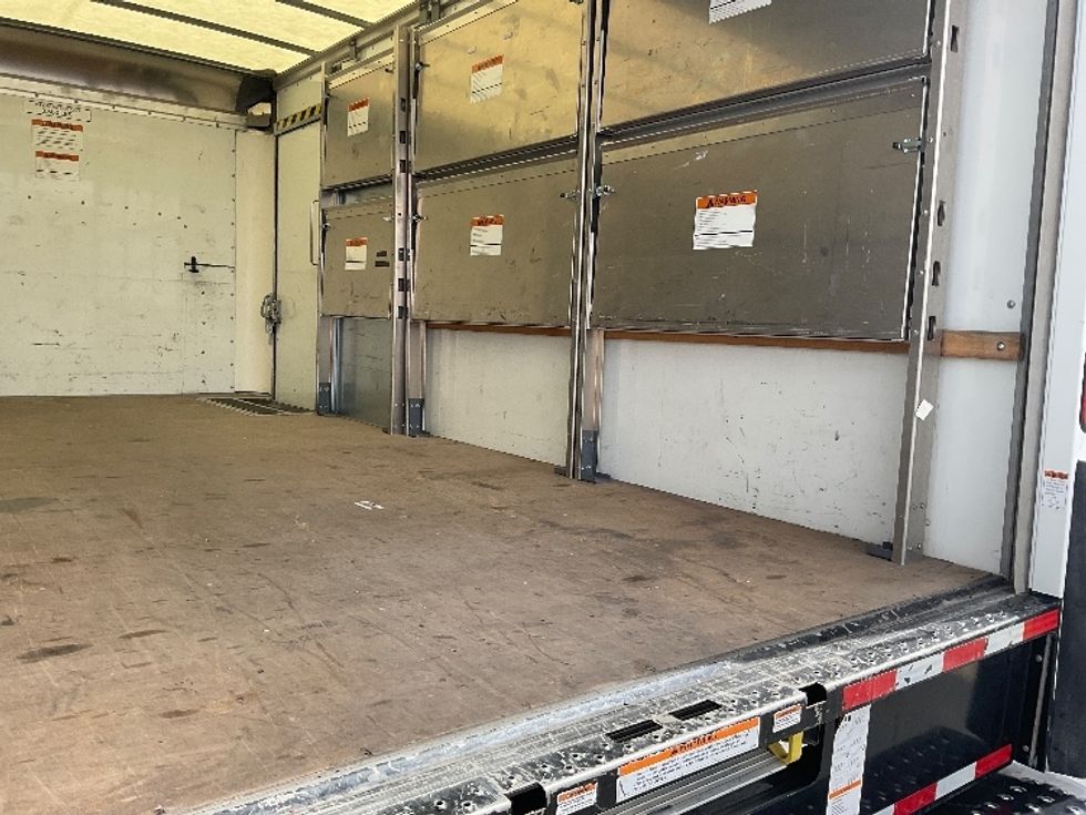 Light Duty Box Truck-Light and Medium Duty Trucks-GMC-2022-Savana G33903-Lindon-UT-24,660\n\t\tmiles-$ 48,750 - Image 10