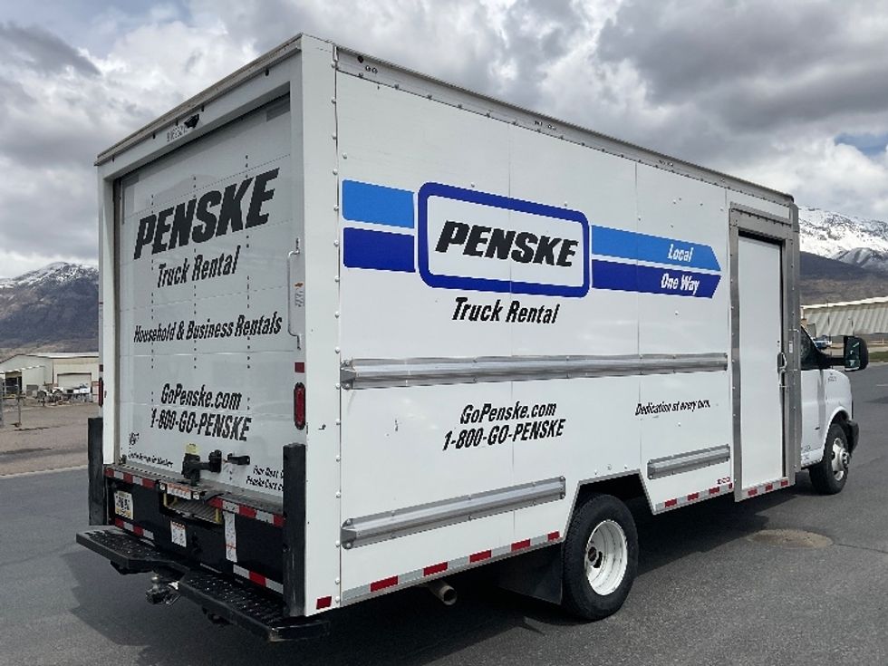 Light Duty Box Truck-Light and Medium Duty Trucks-GMC-2022-Savana G33903-Lindon-UT-24,660\n\t\tmiles-$ 48,750 - Image 11