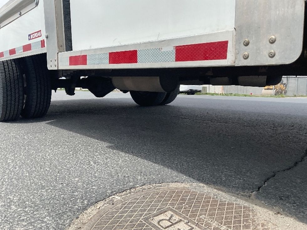 Light Duty Box Truck-Light and Medium Duty Trucks-GMC-2022-Savana G33903-Lindon-UT-24,660\n\t\tmiles-$ 48,750 - Image 12