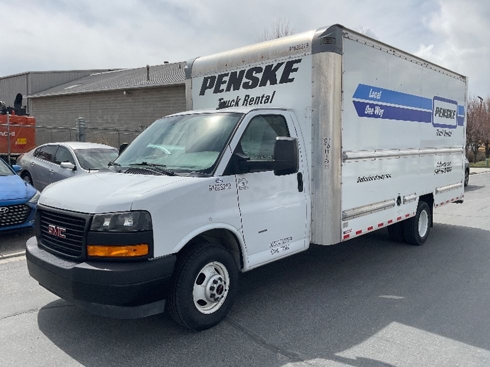 Light Duty Box Truck-Light and Medium Duty Trucks-GMC-2022-Savana G33903-Lindon-UT-24,660\n\t\tmiles-$ 48,750 - Image 3