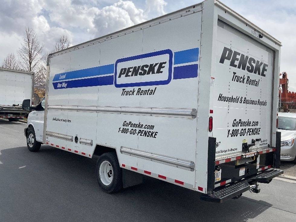 Light Duty Box Truck-Light and Medium Duty Trucks-GMC-2022-Savana G33903-Lindon-UT-24,660\n\t\tmiles-$ 48,750 - Image 6