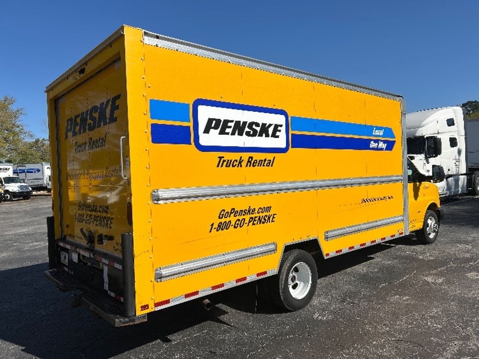 Light Duty Box Truck-Light and Medium Duty Trucks-GMC-2022-Savana G33903-Lithia Springs-GA-129,176\n\t\tmiles-$ 24,750 - Image 13