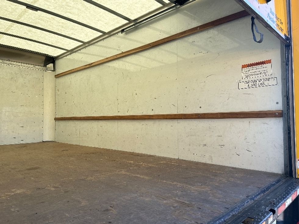 Light Duty Box Truck-Light and Medium Duty Trucks-GMC-2022-Savana G33903-Lithia Springs-GA-129,176\n\t\tmiles-$ 24,750 - Image 12