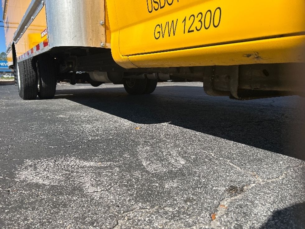 Light Duty Box Truck-Light and Medium Duty Trucks-GMC-2022-Savana G33903-Lithia Springs-GA-129,176\n\t\tmiles-$ 24,750 - Image 14