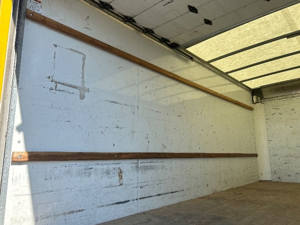 Light Duty Box Truck-Light and Medium Duty Trucks-GMC-2022-Savana G33903-Little Rock-AR-104,761\n\t\tmiles-$ 29,000 - Image 11