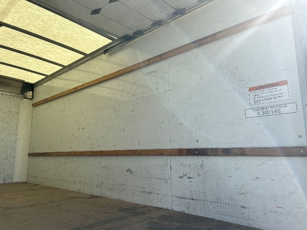 Light Duty Box Truck-Light and Medium Duty Trucks-GMC-2022-Savana G33903-Little Rock-AR-104,761\n\t\tmiles-$ 29,000 - Image 12