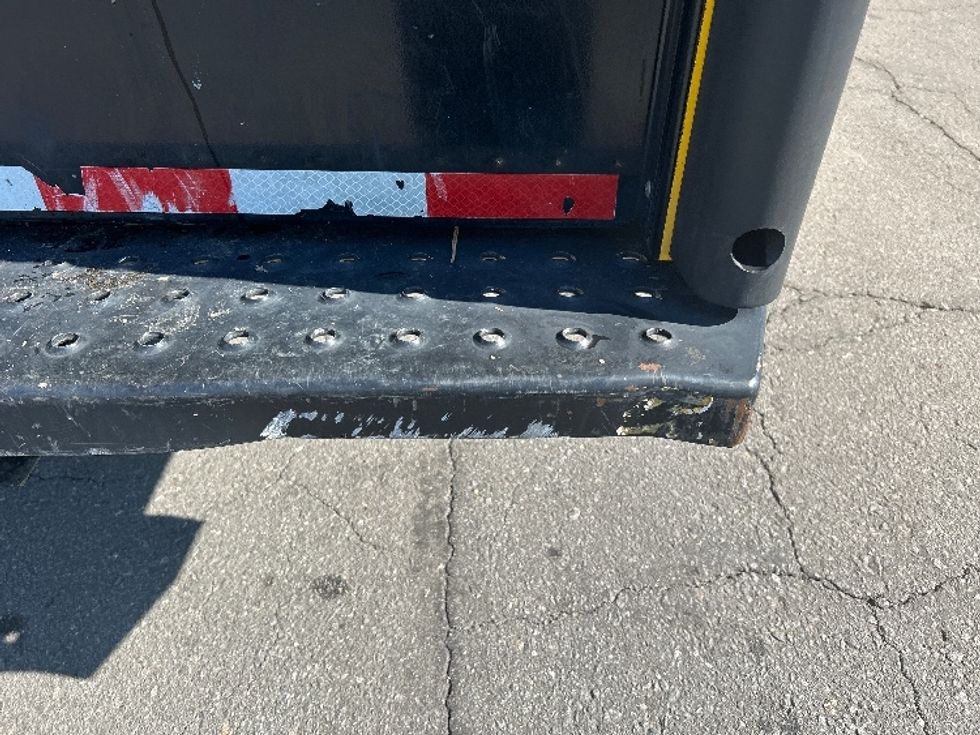 Light Duty Box Truck-Light and Medium Duty Trucks-GMC-2022-Savana G33903-Little Rock-AR-104,761\n\t\tmiles-$ 29,000 - Image 27