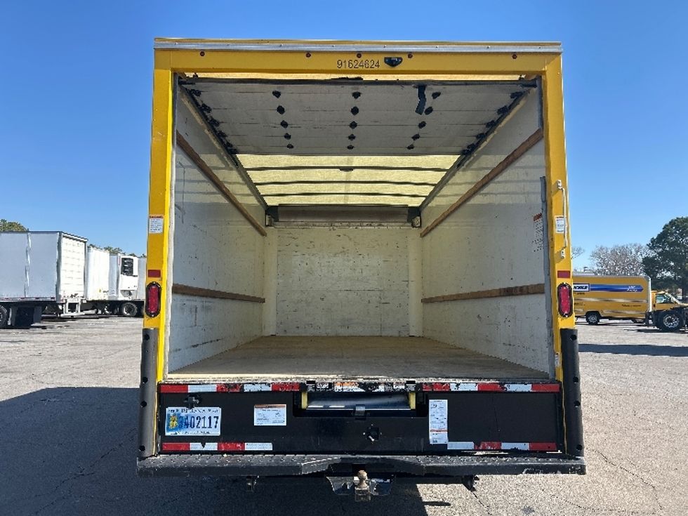 Light Duty Box Truck-Light and Medium Duty Trucks-GMC-2022-Savana G33903-Little Rock-AR-104,761\n\t\tmiles-$ 29,000 - Image 8