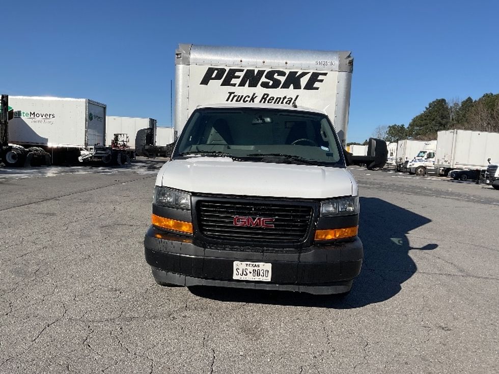 Light Duty Box Truck-Light and Medium Duty Trucks-GMC-2022-Savana G33903-Little Rock-AR-57,344\n\t\tmiles-$ 42,000 - Image 2