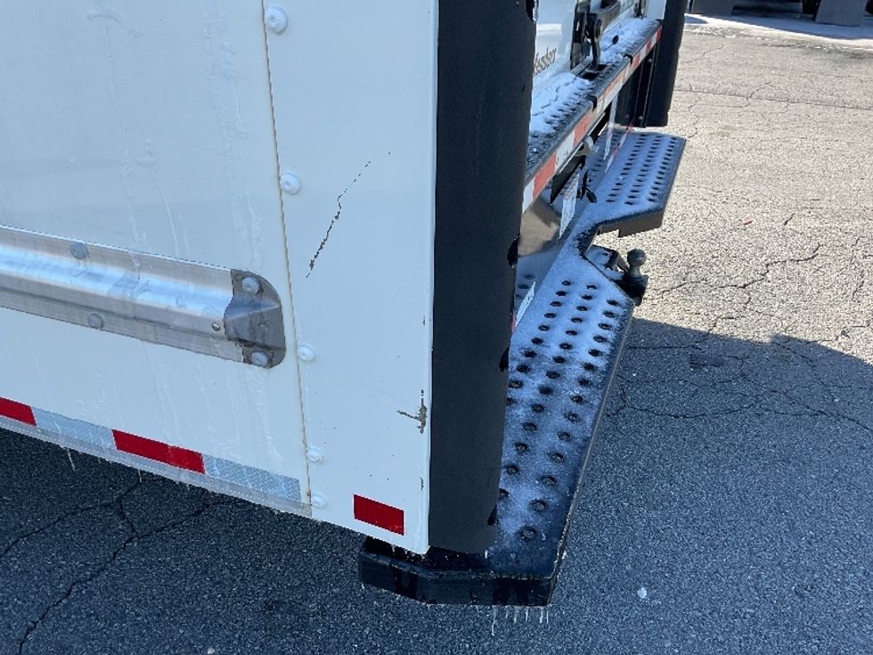 Light Duty Box Truck-Light and Medium Duty Trucks-GMC-2022-Savana G33903-Little Rock-AR-57,344\n\t\tmiles-$ 42,000 - Image 24