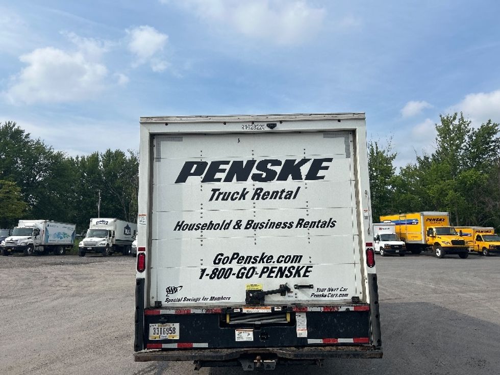 Light Duty Box Truck-Light and Medium Duty Trucks-GMC-2022-Savana G33903-Liverpool-NY-104,021\n\t\tmiles-$ 31,750 - Image 6
