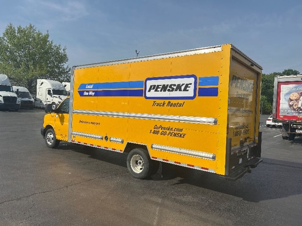 Light Duty Box Truck-Light and Medium Duty Trucks-GMC-2022-Savana G33903-Louisville-KY-77,784\n\t\tmiles-$ 28,500 - Image 6