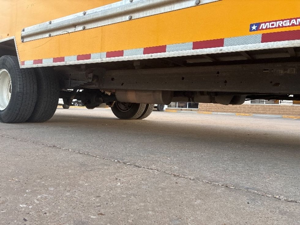 Light Duty Box Truck-Light and Medium Duty Trucks-GMC-2022-Savana G33903-Lubbock-TX-113,302\n\t\tmiles-$ 26,250 - Image 14