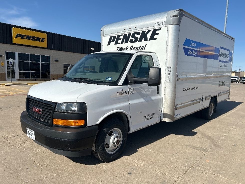 Light Duty Box Truck-Light and Medium Duty Trucks-GMC-2022-Savana G33903-Lubbock-TX-84,594\n\t\tmiles-$ 36,250 - Image 3