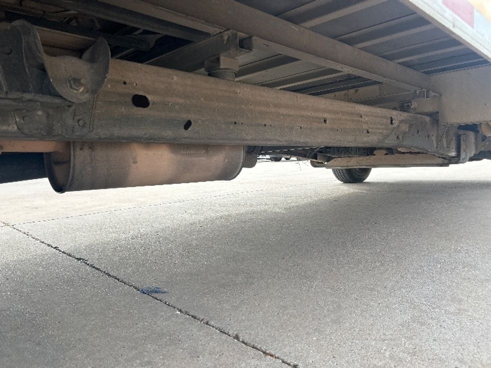 Light Duty Box Truck-Light and Medium Duty Trucks-GMC-2022-Savana G33903-Lubbock-TX-91,667\n\t\tmiles-$ 29,250 - Image 14