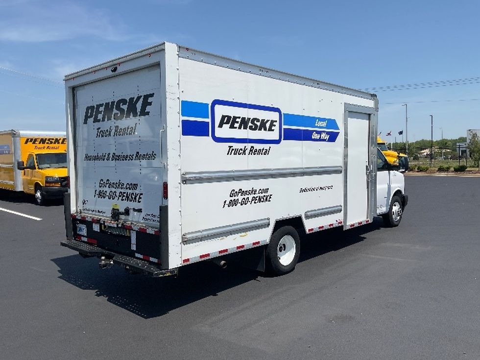 Light Duty Box Truck-Light and Medium Duty Trucks-GMC-2022-Savana G33903-Madison-AL-33,503\n\t\tmiles-$ 44,250 - Image 13