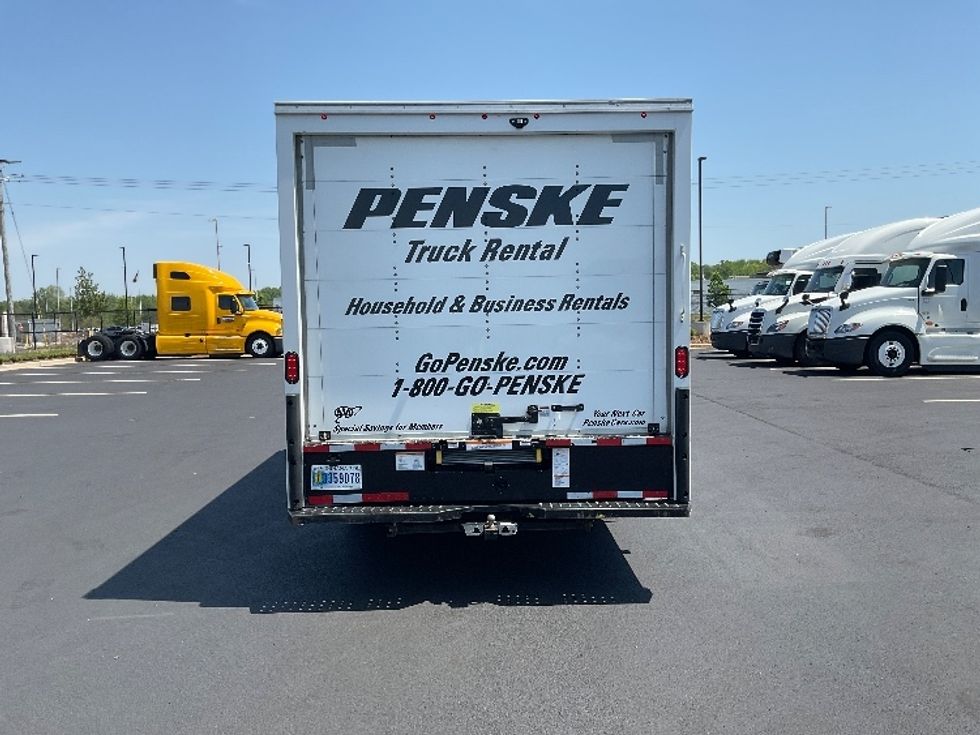 Light Duty Box Truck-Light and Medium Duty Trucks-GMC-2022-Savana G33903-Madison-AL-33,503\n\t\tmiles-$ 44,250 - Image 7