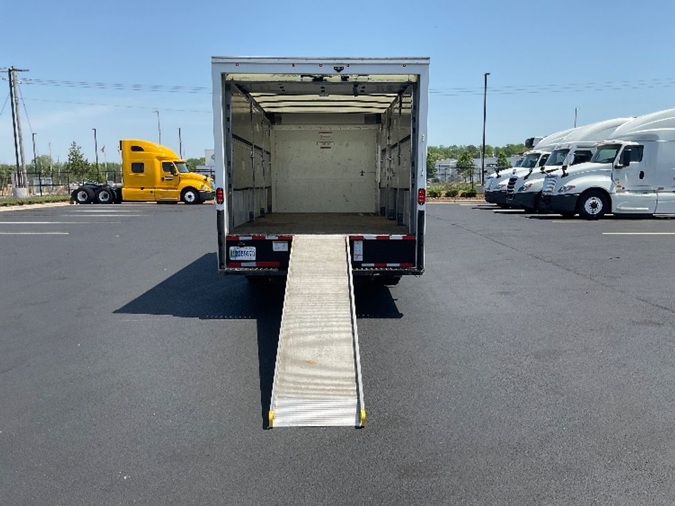 Light Duty Box Truck-Light and Medium Duty Trucks-GMC-2022-Savana G33903-Madison-AL-33,503\n\t\tmiles-$ 44,250 - Image 9