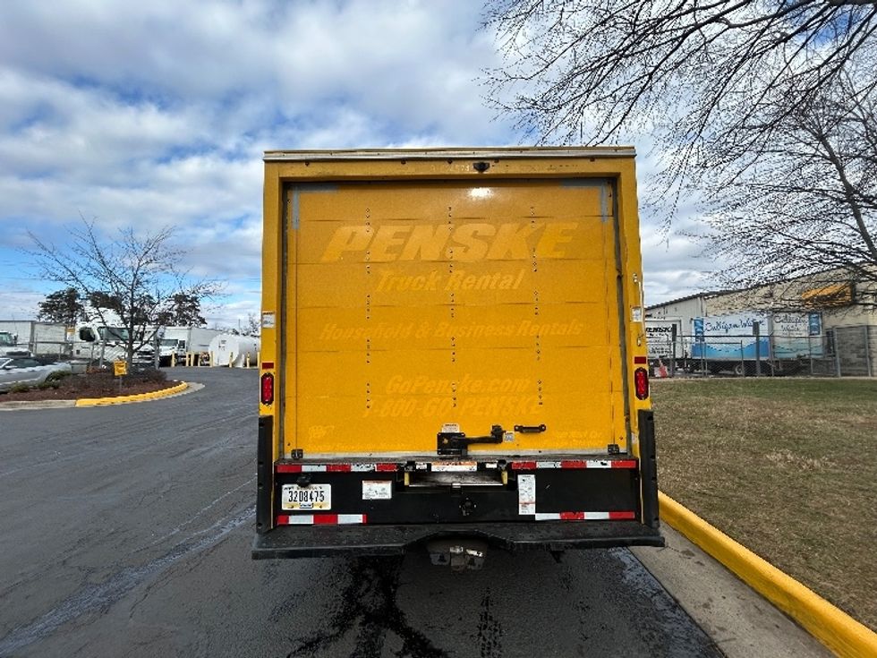 Light Duty Box Truck-Light and Medium Duty Trucks-GMC-2022-Savana G33903-Manassas-VA-86,062\n\t\tmiles-$ 29,000 - Image 6