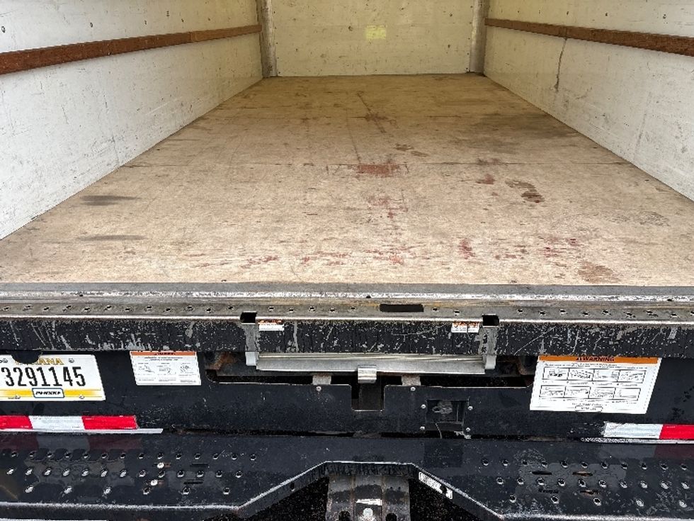 Light Duty Box Truck-Light and Medium Duty Trucks-GMC-2022-Savana G33903-Mebane-NC-131,832\n\t\tmiles-$ 24,500 - Image 10