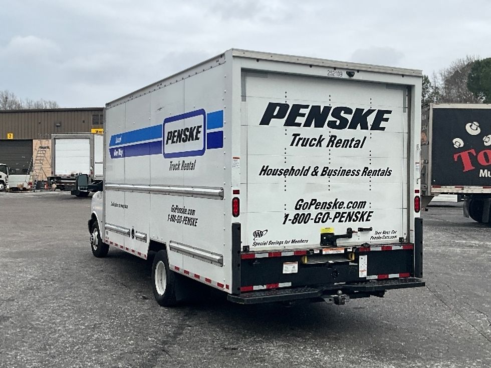 Light Duty Box Truck-Light and Medium Duty Trucks-GMC-2022-Savana G33903-Mebane-NC-47,230\n\t\tmiles-$ 43,250 - Image 6