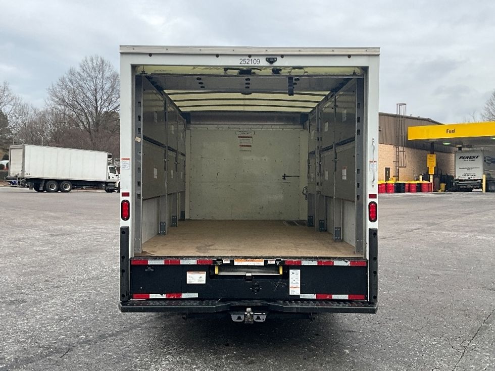 Light Duty Box Truck-Light and Medium Duty Trucks-GMC-2022-Savana G33903-Mebane-NC-47,230\n\t\tmiles-$ 43,250 - Image 8