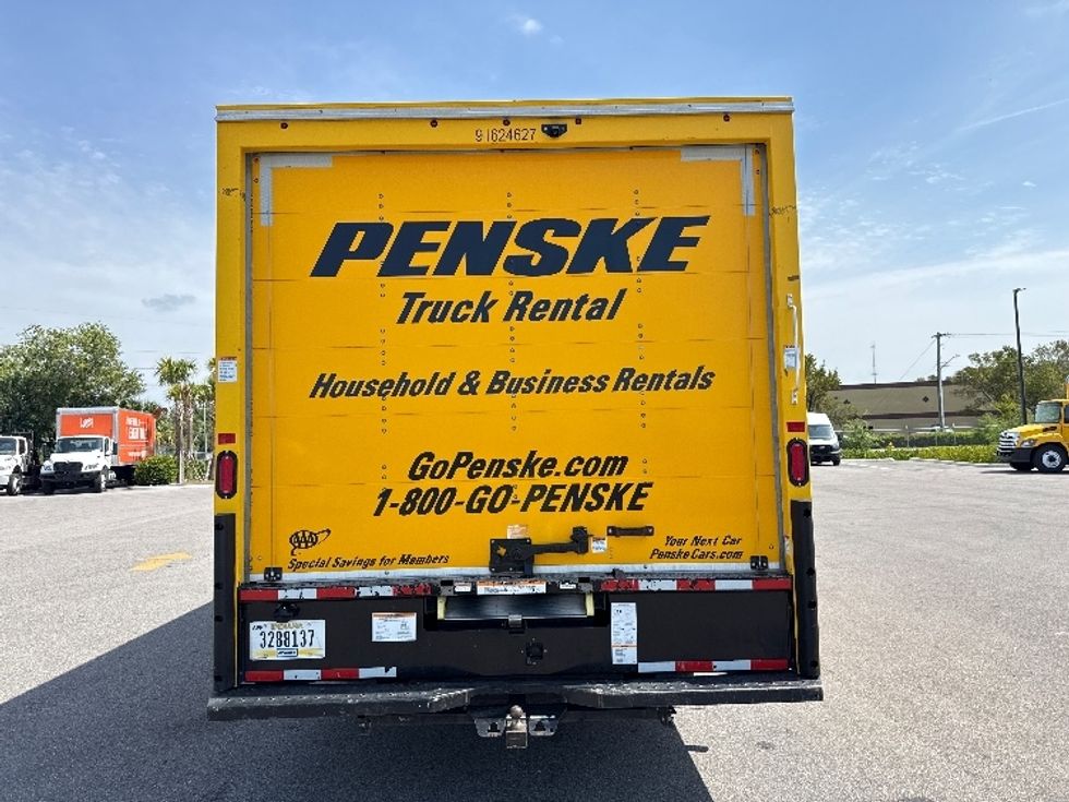 Light Duty Box Truck-Light and Medium Duty Trucks-GMC-2022-Savana G33903-Medley-FL-118,166\n\t\tmiles-$ 24,750 - Image 7