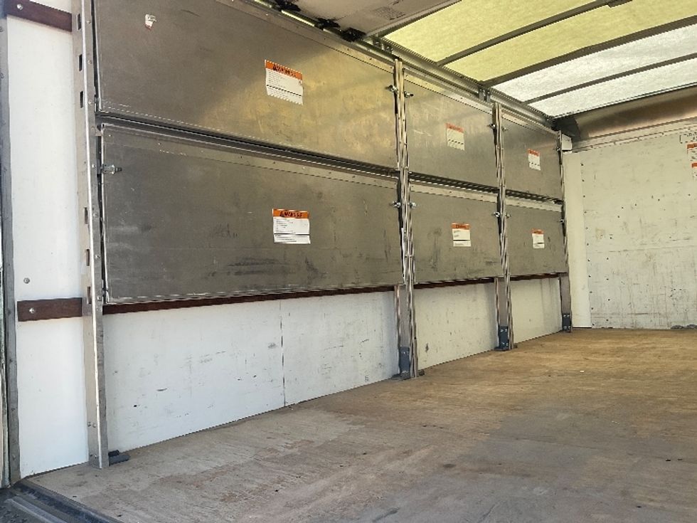 Light Duty Box Truck-Light and Medium Duty Trucks-GMC-2022-Savana G33903-Memphis-TN-34,333\n\t\tmiles-$ 42,750 - Image 11