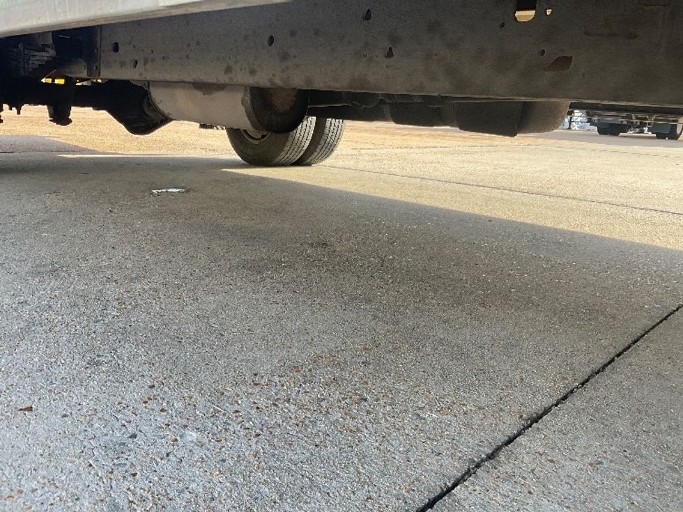 Light Duty Box Truck-Light and Medium Duty Trucks-GMC-2022-Savana G33903-Memphis-TN-34,333\n\t\tmiles-$ 42,750 - Image 14