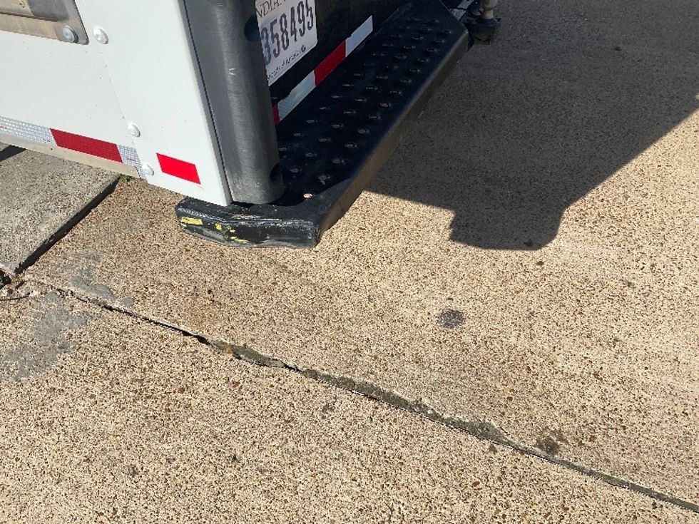 Light Duty Box Truck-Light and Medium Duty Trucks-GMC-2022-Savana G33903-Memphis-TN-34,333\n\t\tmiles-$ 42,750 - Image 28