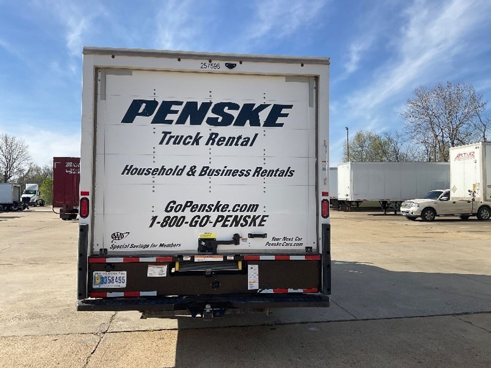 Light Duty Box Truck-Light and Medium Duty Trucks-GMC-2022-Savana G33903-Memphis-TN-34,333\n\t\tmiles-$ 42,750 - Image 7