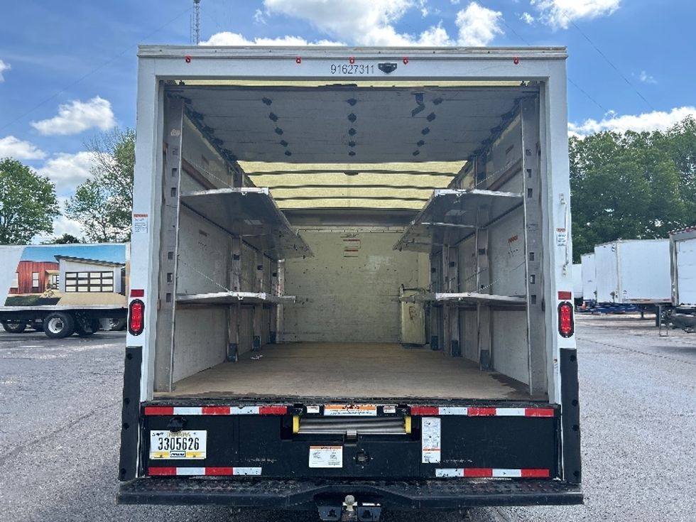 Light Duty Box Truck-Light and Medium Duty Trucks-GMC-2022-Savana G33903-Memphis-TN-66,533\n\t\tmiles-$ 39,000 - Image 8