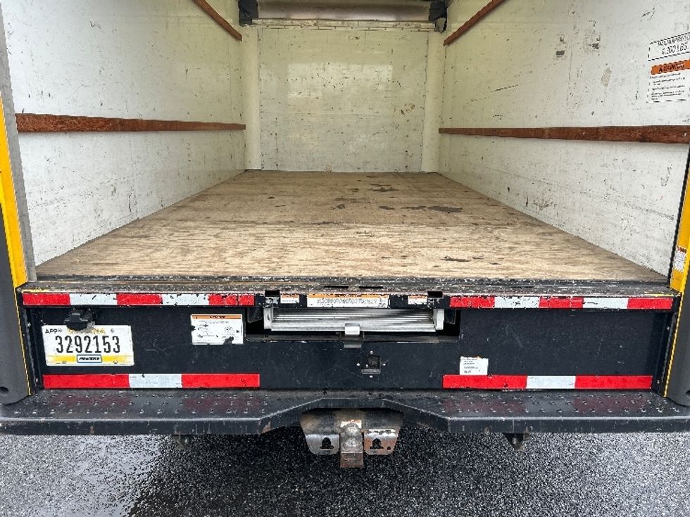 Light Duty Box Truck-Light and Medium Duty Trucks-GMC-2022-Savana G33903-Milford-DE-99,542\n\t\tmiles-$ 25,500 - Image 10