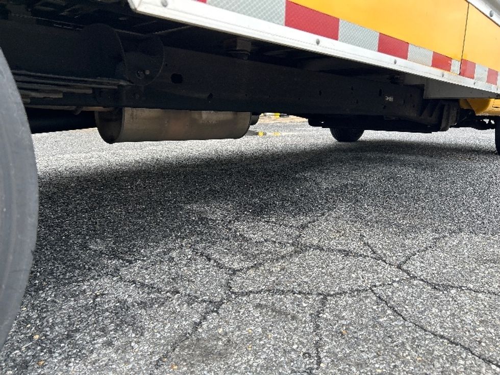 Light Duty Box Truck-Light and Medium Duty Trucks-GMC-2022-Savana G33903-Milford-DE-99,542\n\t\tmiles-$ 25,500 - Image 14