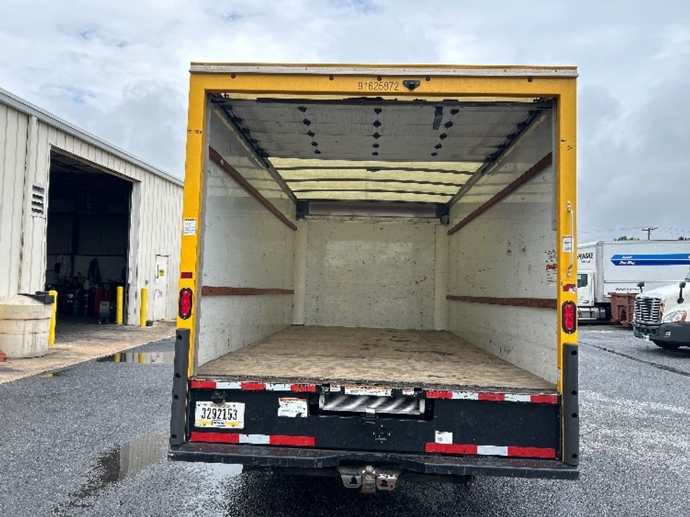 Light Duty Box Truck-Light and Medium Duty Trucks-GMC-2022-Savana G33903-Milford-DE-99,542\n\t\tmiles-$ 25,500 - Image 8