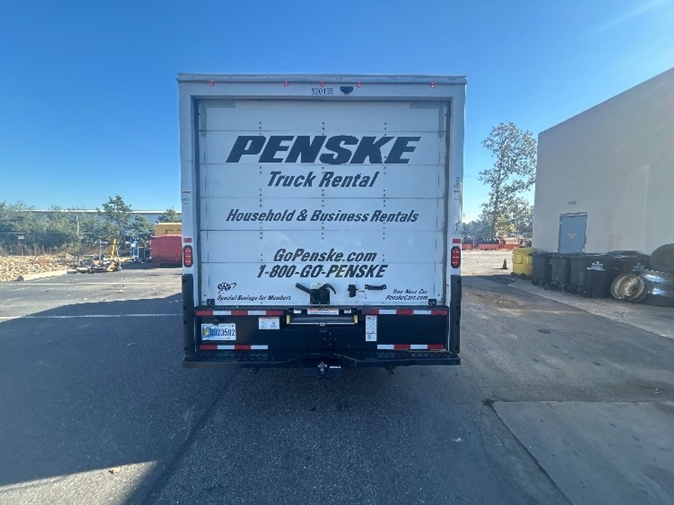 Light Duty Box Truck-Light and Medium Duty Trucks-GMC-2022-Savana G33903-Millville-NJ-30,832\n\t\tmiles-$ 40,250 - Image 6