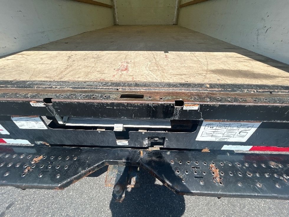Light Duty Box Truck-Light and Medium Duty Trucks-GMC-2022-Savana G33903-Millville-NJ-66,644\n\t\tmiles-$ 34,500 - Image 10