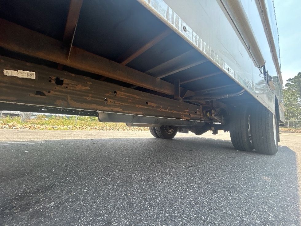 Light Duty Box Truck-Light and Medium Duty Trucks-GMC-2022-Savana G33903-Millville-NJ-66,644\n\t\tmiles-$ 34,500 - Image 5