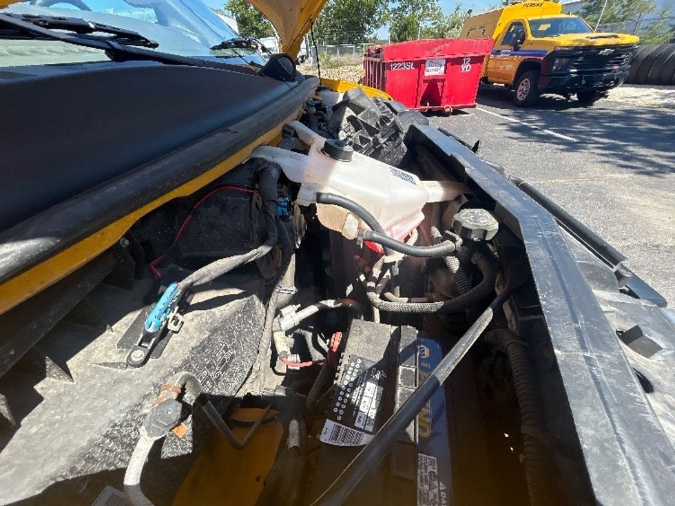 Light Duty Box Truck-Light and Medium Duty Trucks-GMC-2022-Savana G33903-Millville-NJ-74,465\n\t\tmiles-$ 31,750 - Image 24