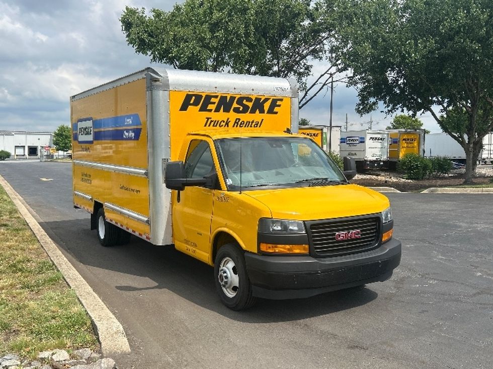 Light Duty Box Truck-Light and Medium Duty Trucks-GMC-2022-Savana G33903-Millville-NJ-98,866\n\t\tmiles-$ 27,750 - Image 1