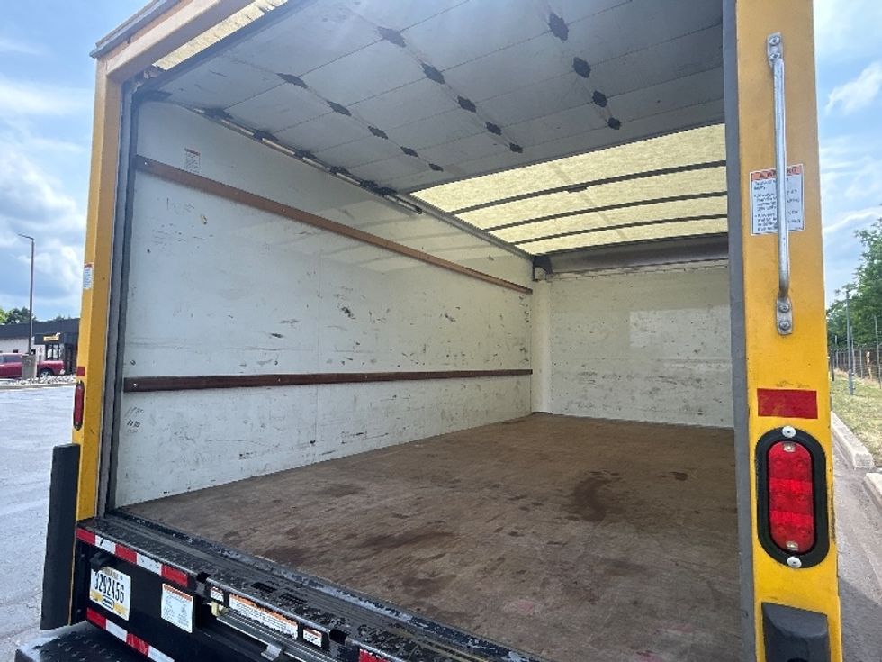 Light Duty Box Truck-Light and Medium Duty Trucks-GMC-2022-Savana G33903-Millville-NJ-98,866\n\t\tmiles-$ 27,750 - Image 11