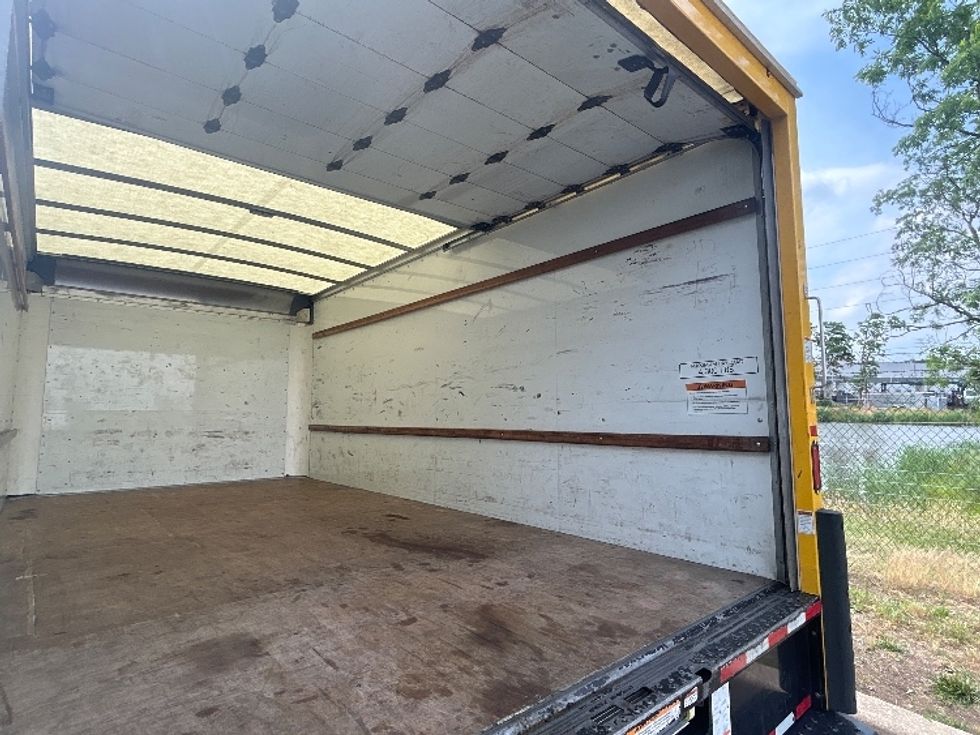 Light Duty Box Truck-Light and Medium Duty Trucks-GMC-2022-Savana G33903-Millville-NJ-98,866\n\t\tmiles-$ 27,750 - Image 12