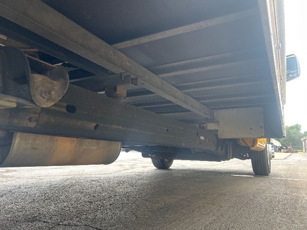 Light Duty Box Truck-Light and Medium Duty Trucks-GMC-2022-Savana G33903-Millville-NJ-98,866\n\t\tmiles-$ 27,750 - Image 14
